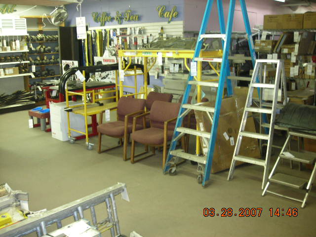 Grossman Auction Pictures From April 22, 2007 - 1305 W 80th St. Cleveland, OH<